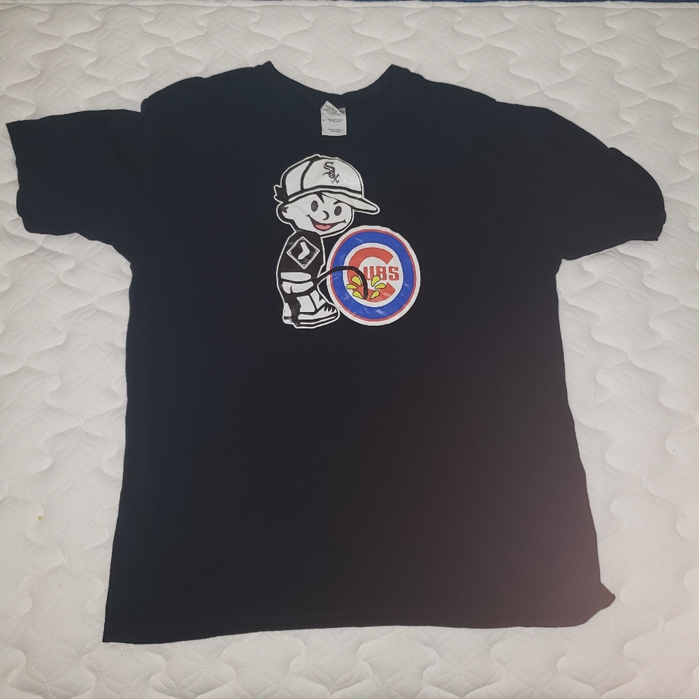 Gildan| T-shirt